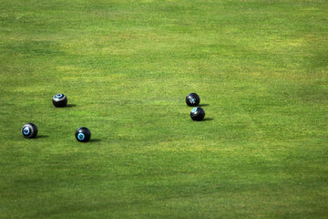 Beginner’s Guide to Lawn Bowls